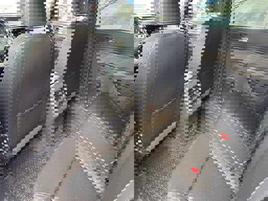 Used 2023 Volkswagen Atlas Cross Sport SE w/ Panoramic Sunroof Package image 25