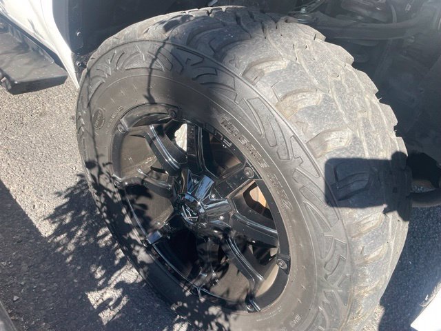 Used 2022 Toyota Tundra SR5 w/ Convenience Package RWD image 14