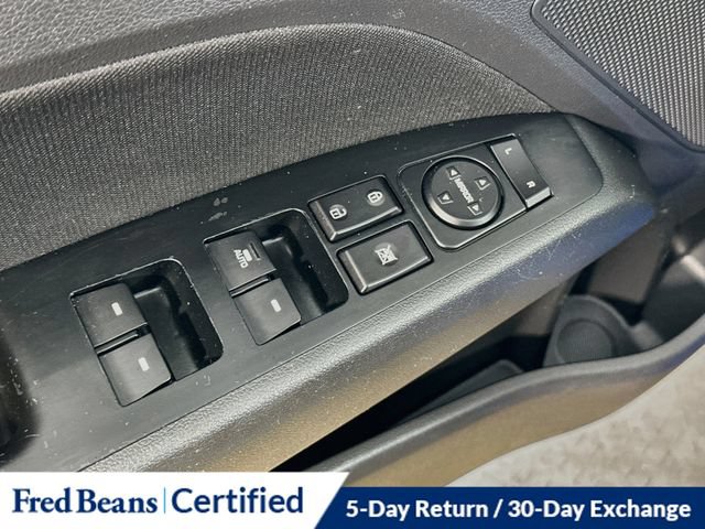 Used 2017 Hyundai Elantra Value Edition FWD image 21