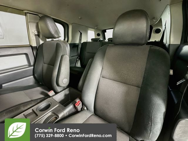 Used 2010 Toyota FJ Cruiser 4WD image 18