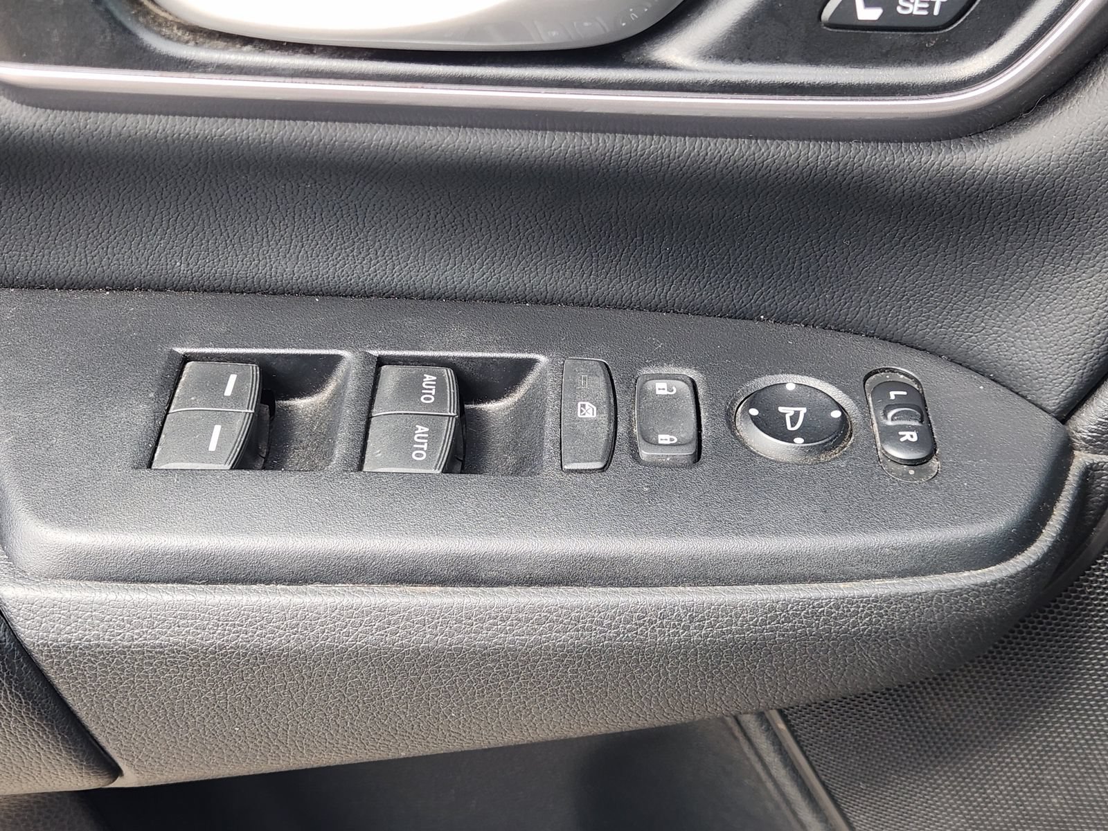 Used 2021 Honda CR-V EX-L image 28