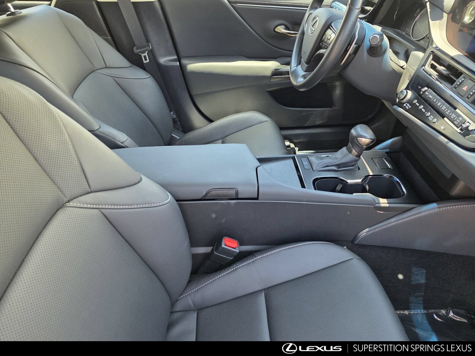 Certified 2025 Lexus ES 350 w/ Accessory Package (Z2) FWD image 31