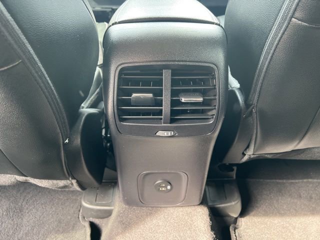 Used 2022 Ford Escape SEL image 17