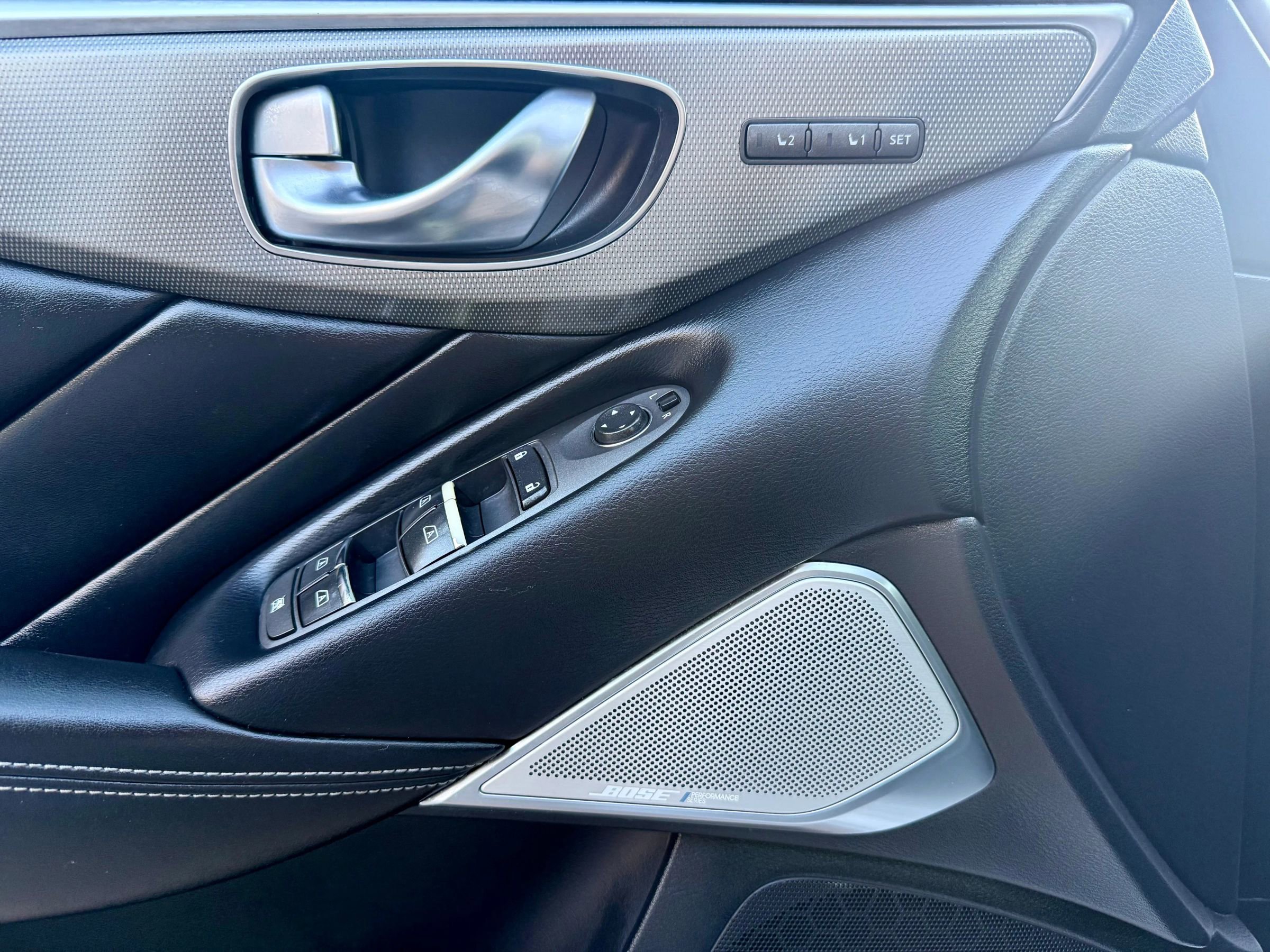 Used 2017 INFINITI Q50 Premium w/ 2.0T Premium Plus Package image 10