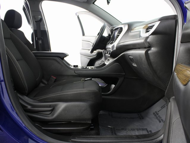 Used 2023 GMC Acadia SLE w/ Driver Convenience Package image 22