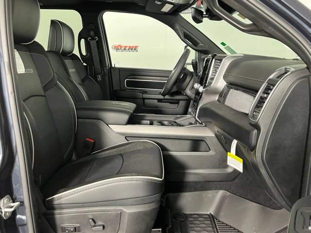 New 2026 RAM 2500 Laramie w/ Night Edition AWD/4WD image 32
