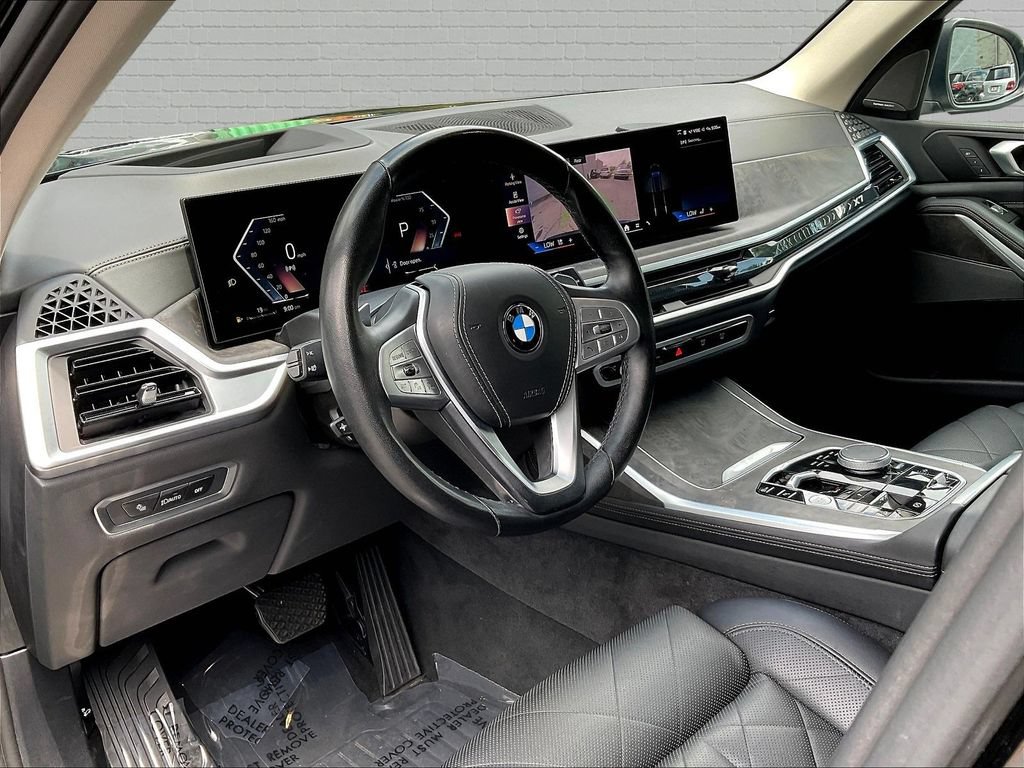 Used 2024 BMW X7 xDrive40i w/ Premium Package AWD/4WD image 15