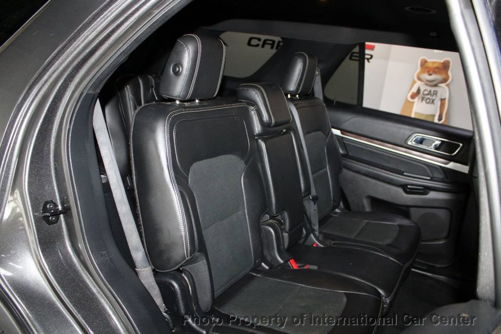Used 2017 Ford Explorer Limited image 35