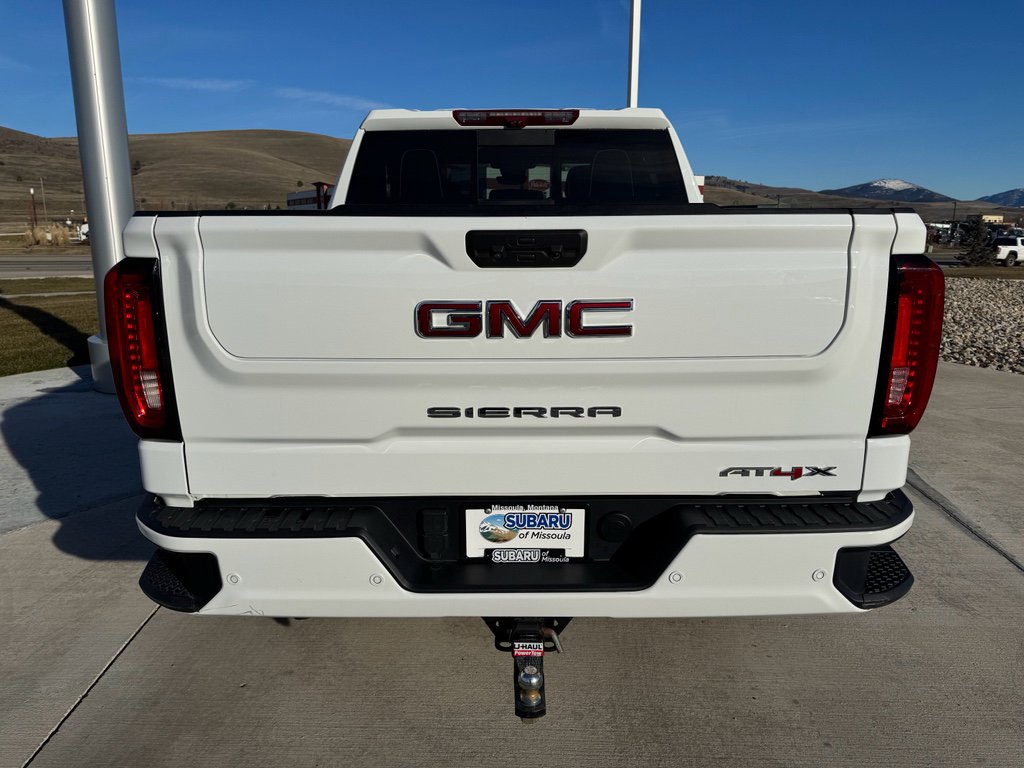Used 2022 GMC Sierra 1500 AT4X image 8