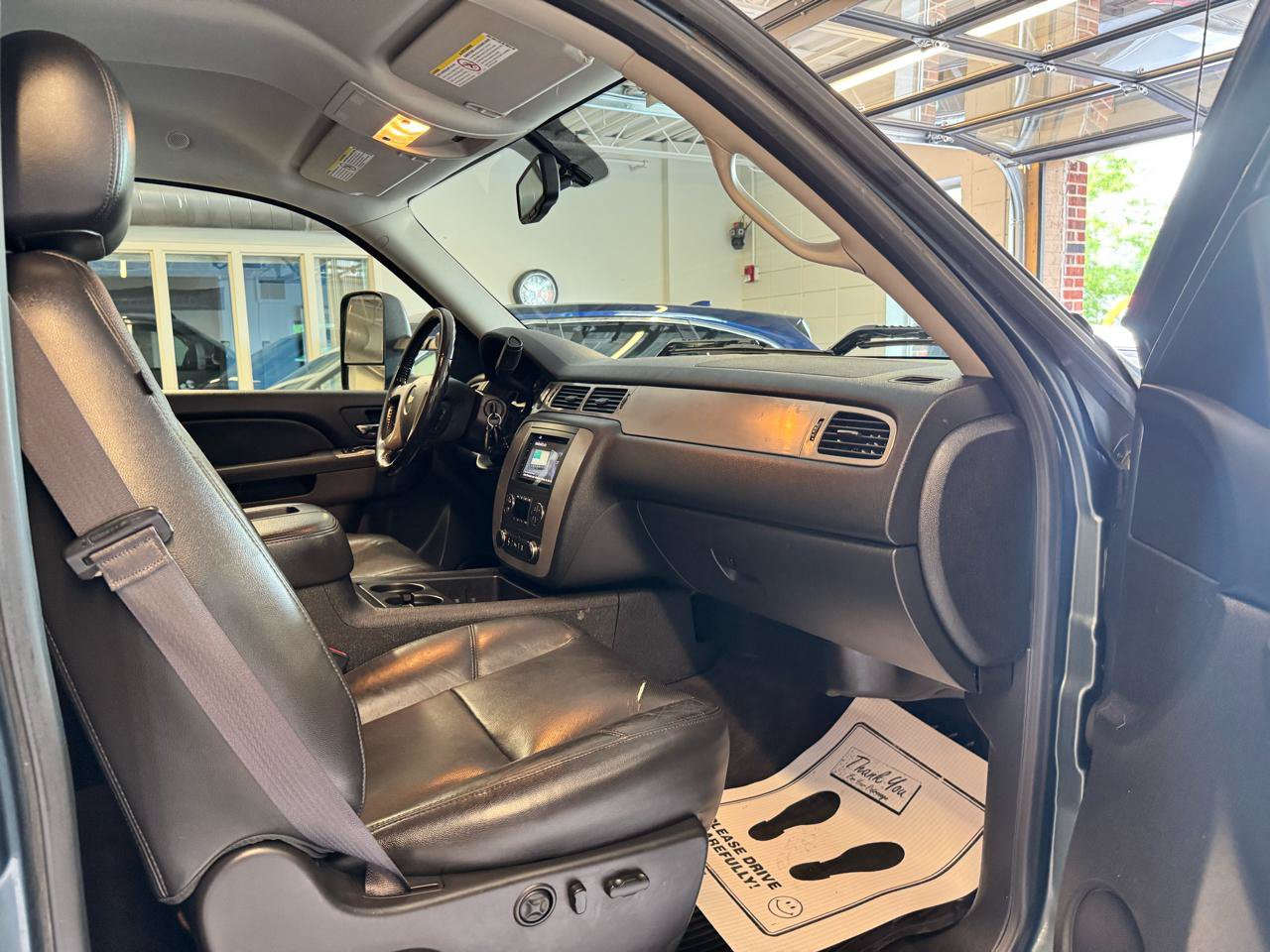 Used 2014 Chevrolet Silverado 2500 LTZ w/ LTZ Plus Package AWD/4WD image 28