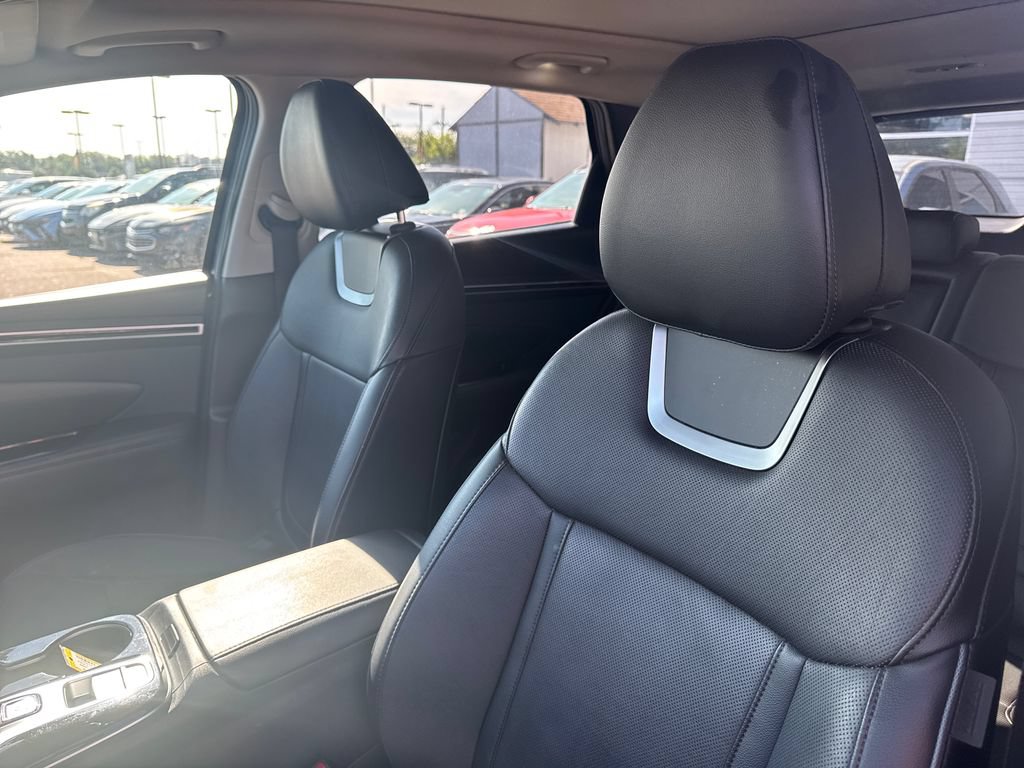 Certified 2024 Hyundai Tucson Limited AWD/4WD image 29