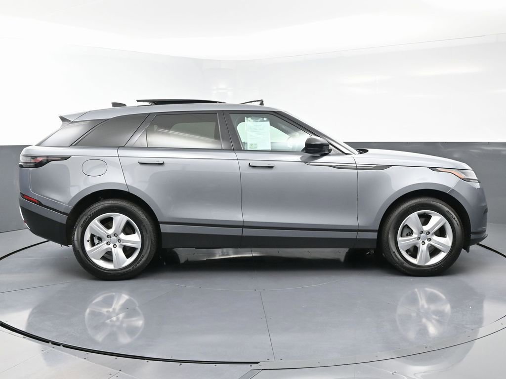 Used 2025 Land Rover Range Rover Velar S image 8