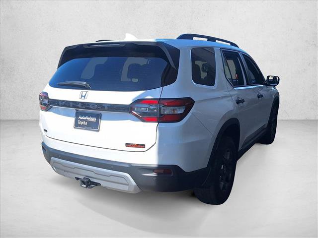 Used 2024 Honda Pilot TrailSport image 6