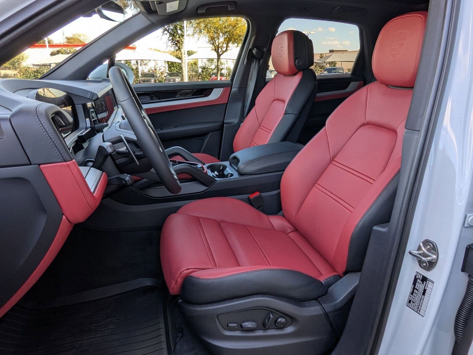 New 2026 Porsche Cayenne image 5