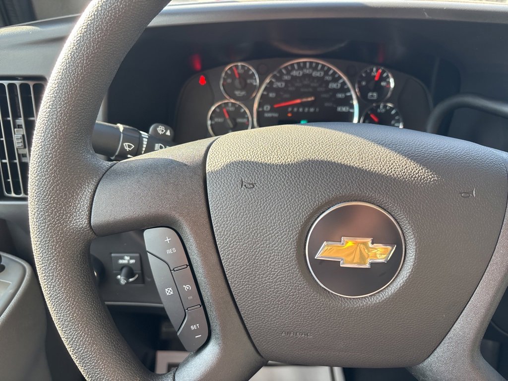 New 2025 Chevrolet Express 2500 w/ Driver Convenience Package image 10