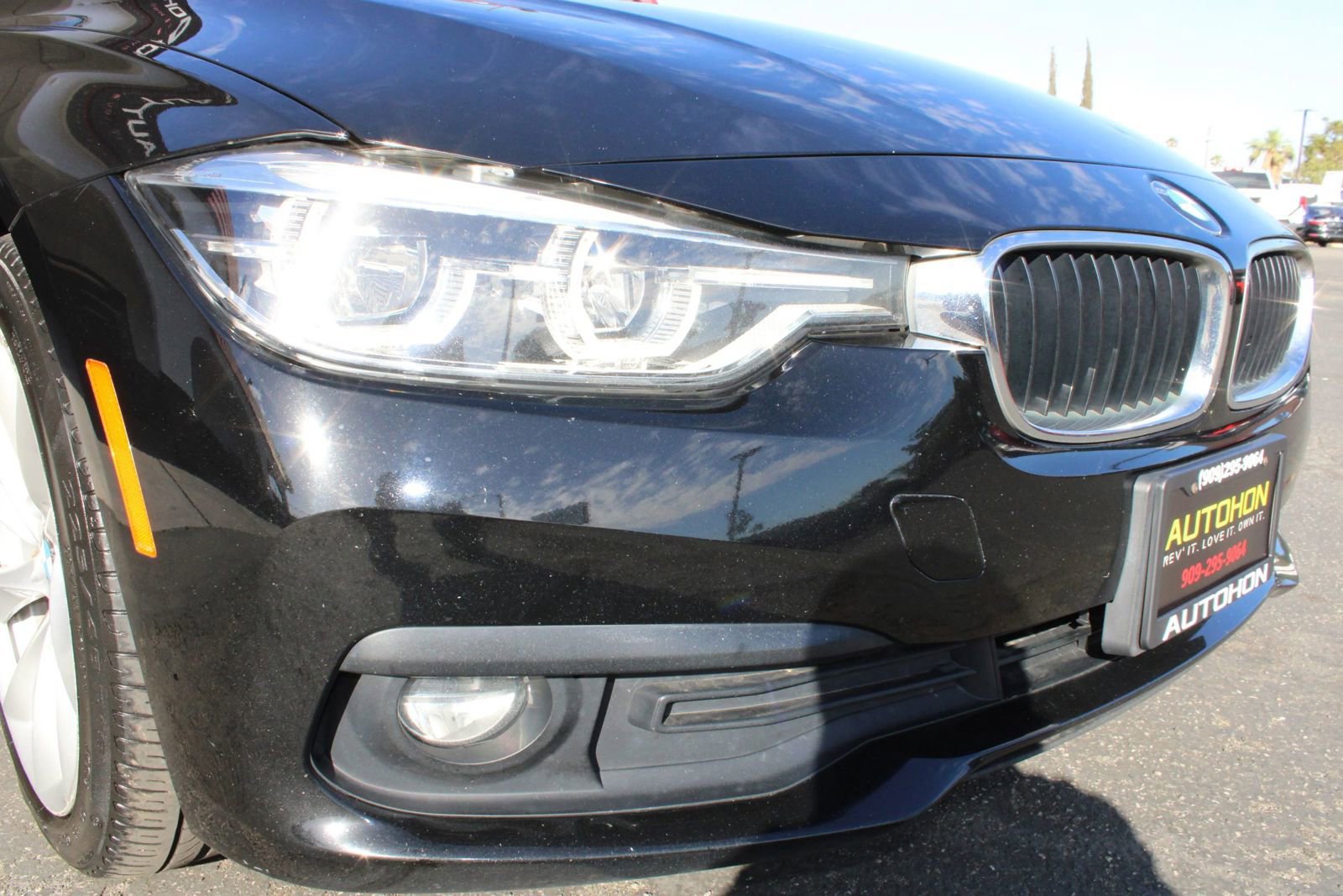 Used 2018 BMW 320i Sedan RWD image 35