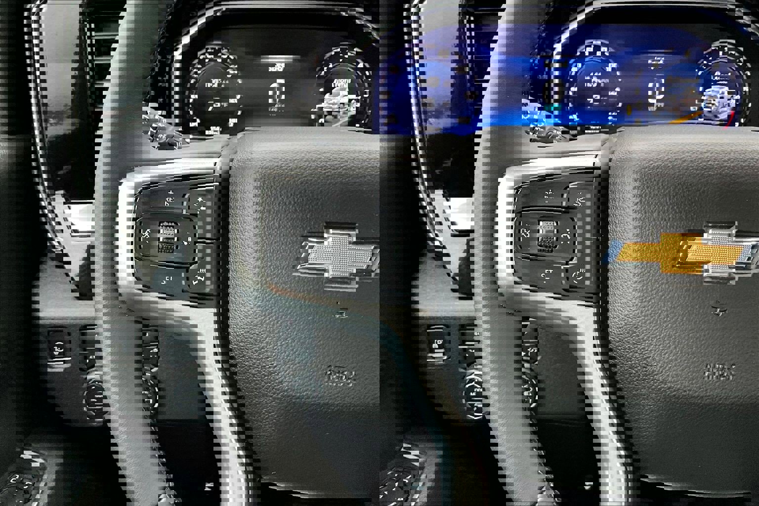 Certified 2025 Chevrolet Silverado 2500 LT w/ Convenience Package image 21