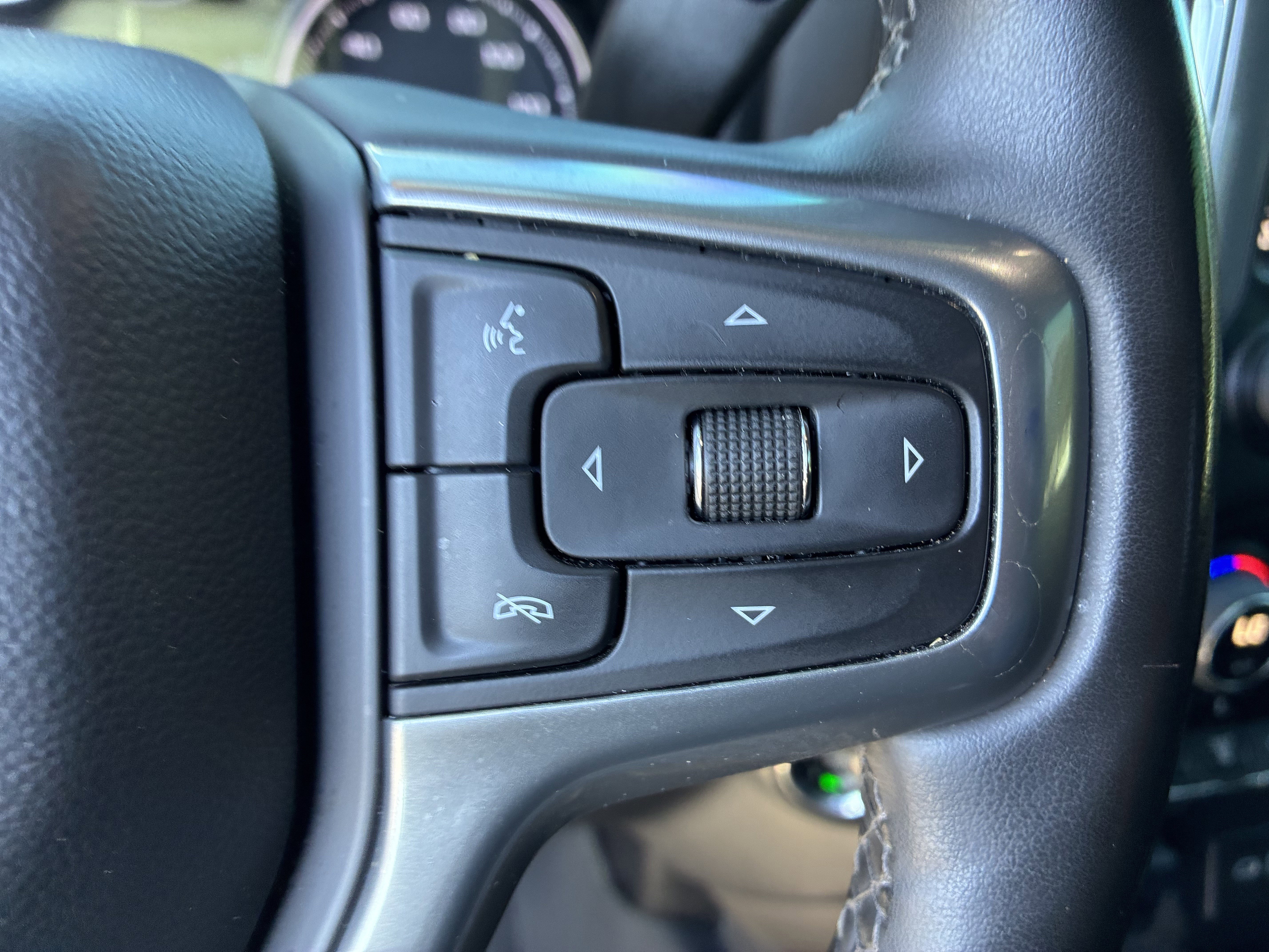 Used 2023 Chevrolet Silverado 2500 LT w/ Convenience Package AWD/4WD image 30