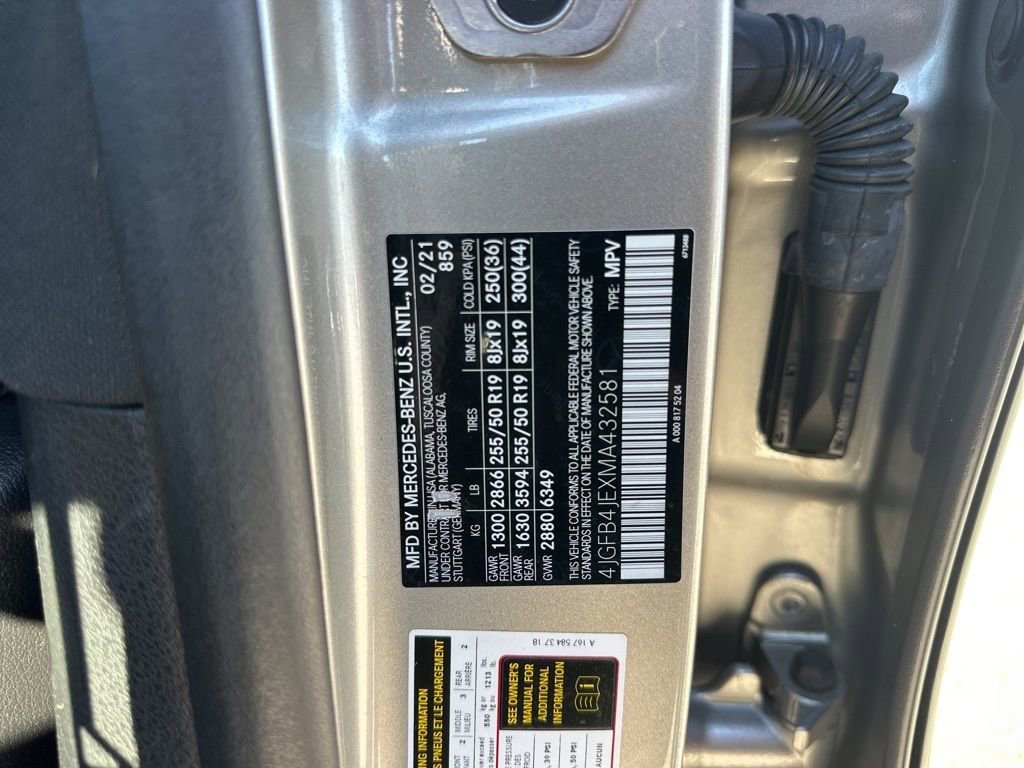 Used 2021 Mercedes-Benz GLE 350 w/ 3rd Row Seat Package image 36