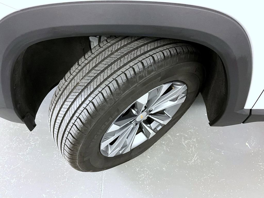 Certified 2025 Chevrolet Equinox LT image 23