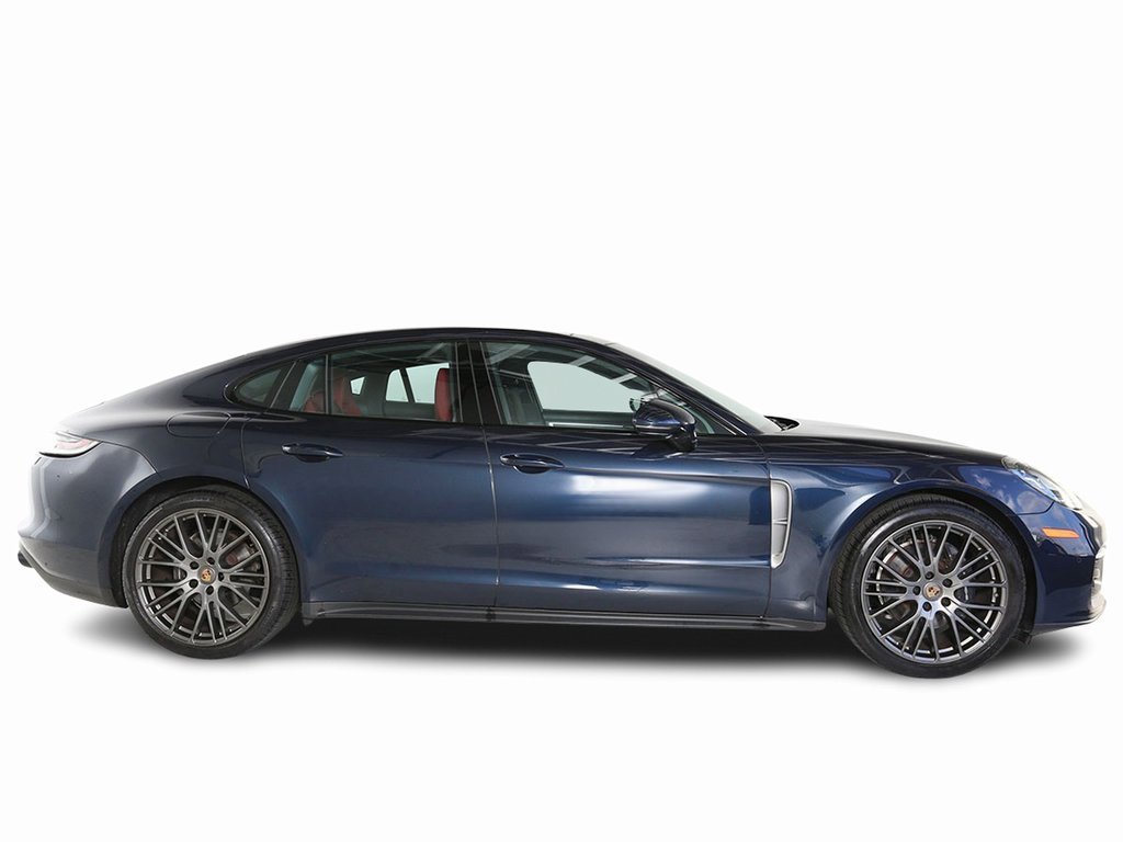 Used 2023 Porsche Panamera 4 Platinum Edition image 10