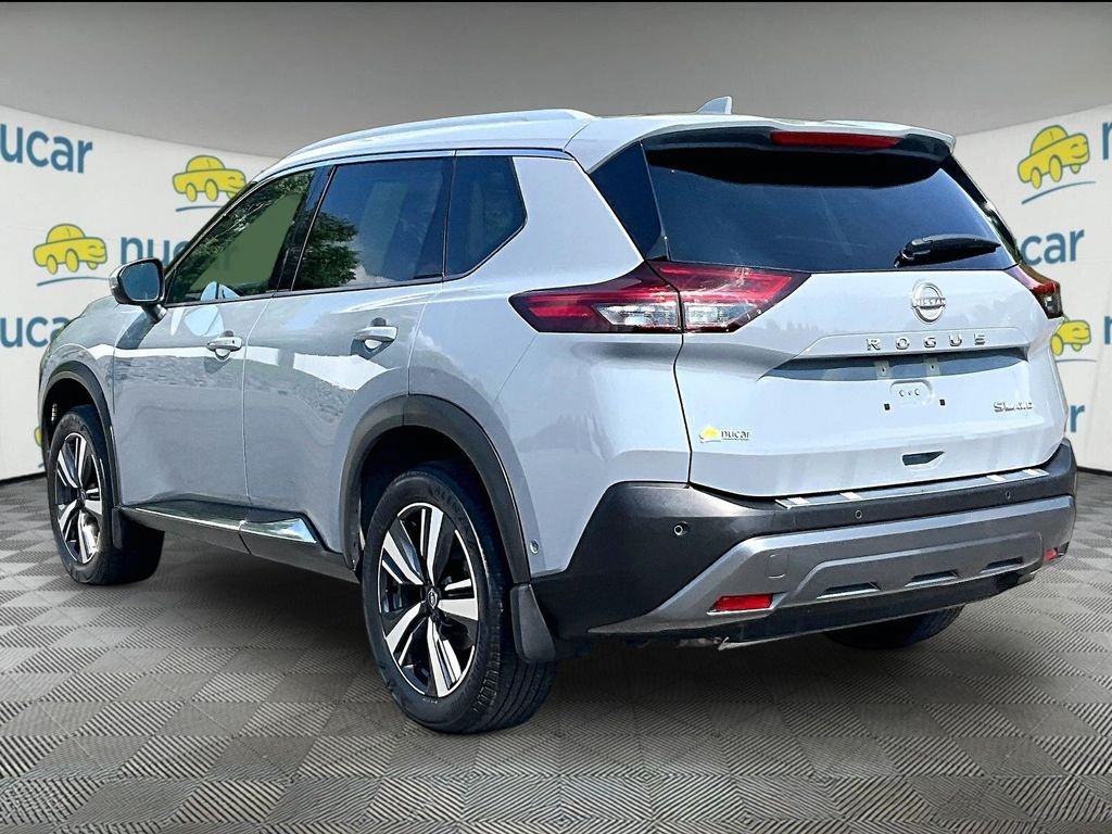 Used 2023 Nissan Rogue SL w/ SL Premium Package AWD/4WD image 4