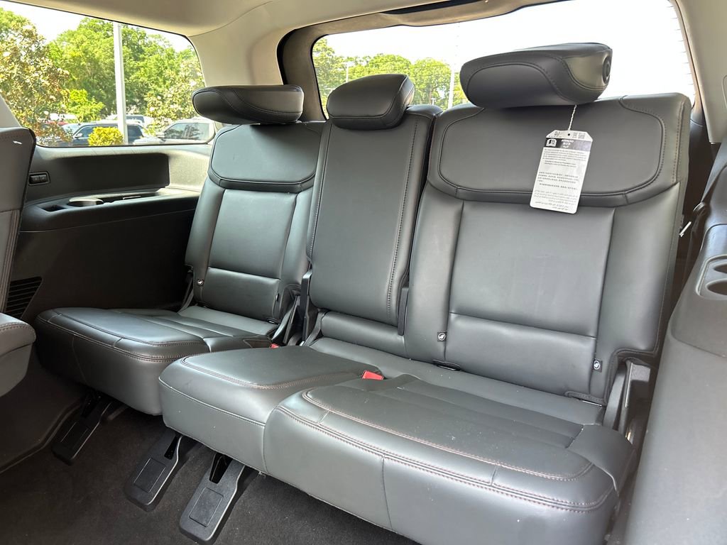 Used 2025 Ford Expedition Active RWD image 15