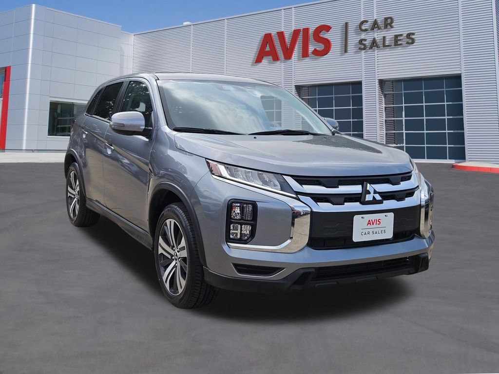 Used 2025 Mitsubishi Outlander Sport SE AWD/4WD image 9