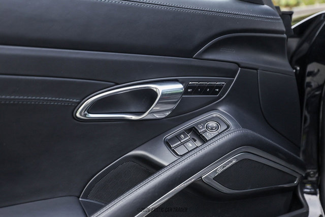 Used 2014 Porsche 911 Turbo S AWD/4WD image 57