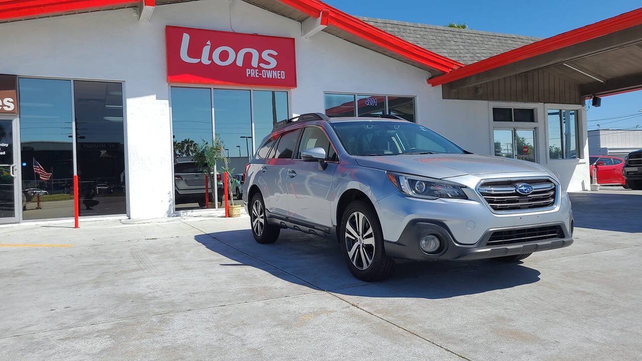 Used 2019 Subaru Outback 2.5i Limited AWD/4WD image 2