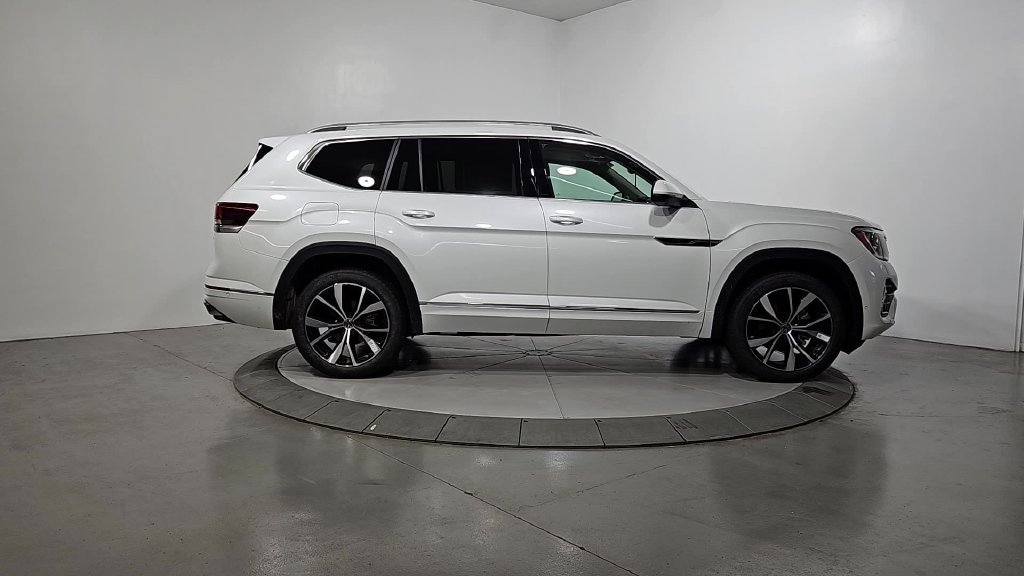 New 2026 Volkswagen Atlas SEL Premium R-Line AWD/4WD image 6