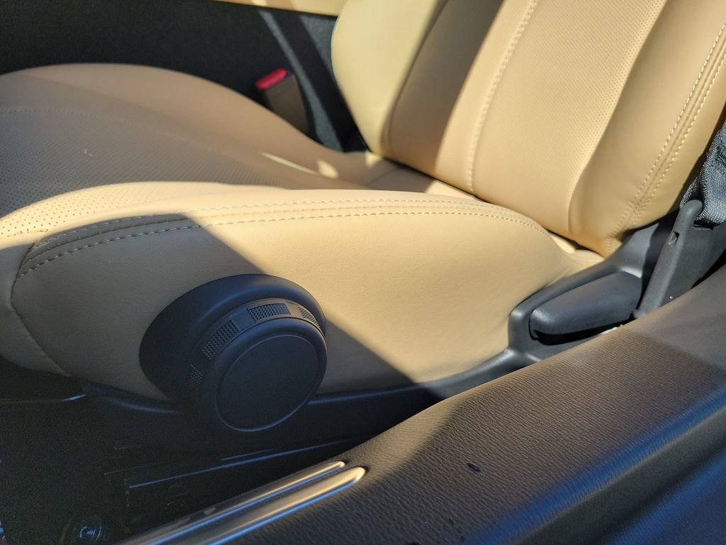 New 2026 MAZDA MX-5 Miata Grand Touring RWD image 17