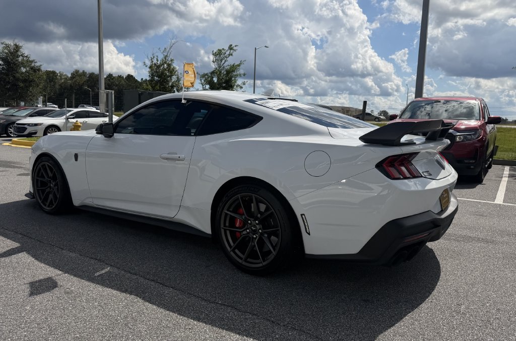 Certified 2025 Ford Mustang Dark Horse w/ Dark Horse Handlin Package RWD image 5