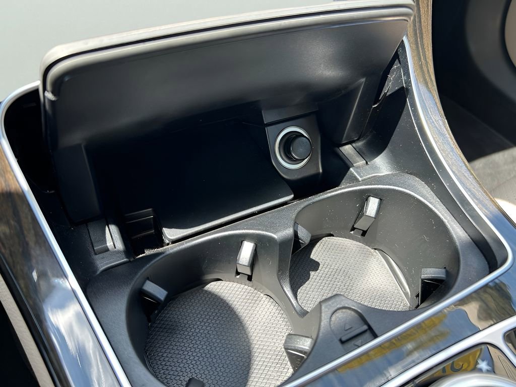 Used 2017 Mercedes-Benz C 300 4MATIC Sedan image 24