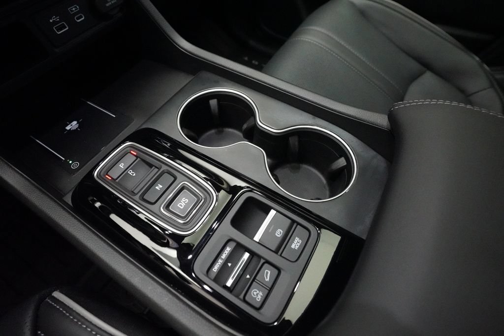 Certified 2025 Honda Pilot Elite image 18