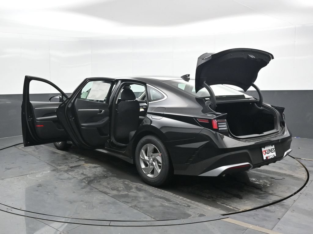 New 2026 Hyundai Sonata SE FWD image 31