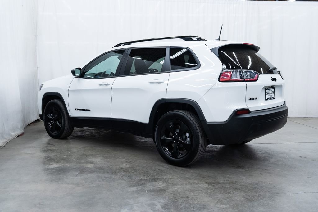 Used 2023 Jeep Cherokee Altitude Lux AWD/4WD image 4