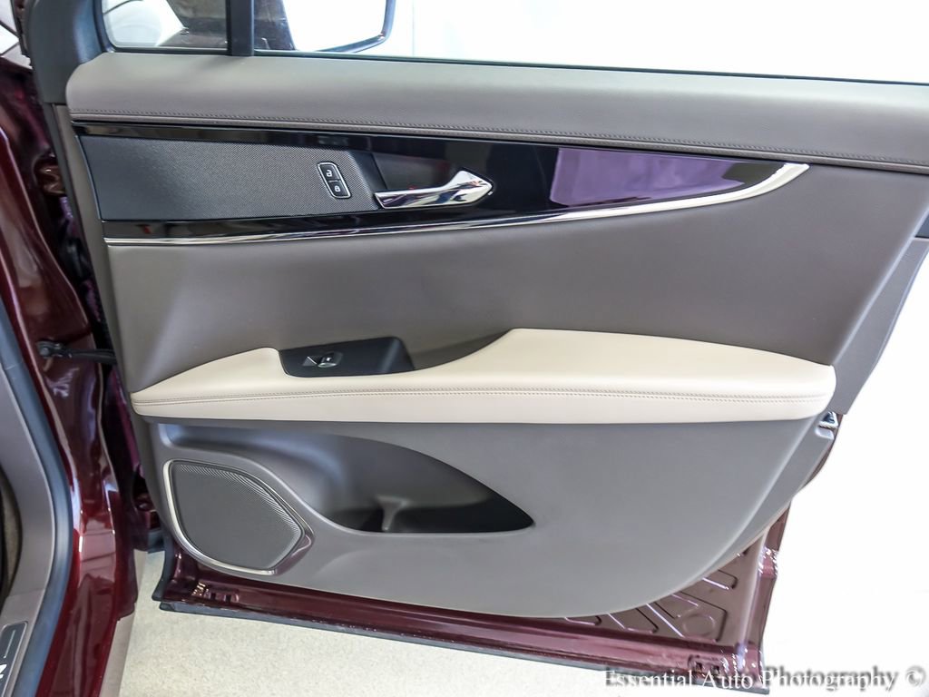 Used 2022 Lincoln Nautilus Reserve image 26