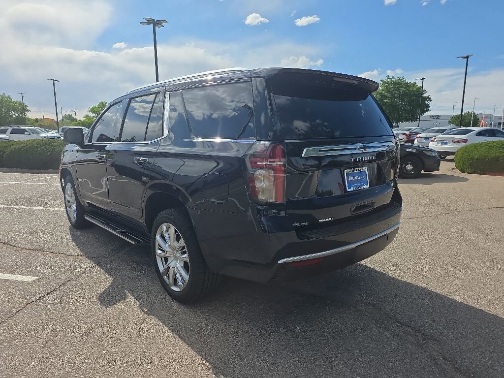Used 2022 Chevrolet Tahoe High Country AWD/4WD image 5