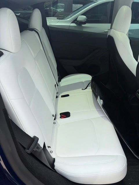 Used 2024 Tesla Model Y Performance AWD/4WD image 24