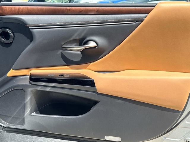 Used 2022 Lexus ES 350 w/ Premium Package FWD image 19
