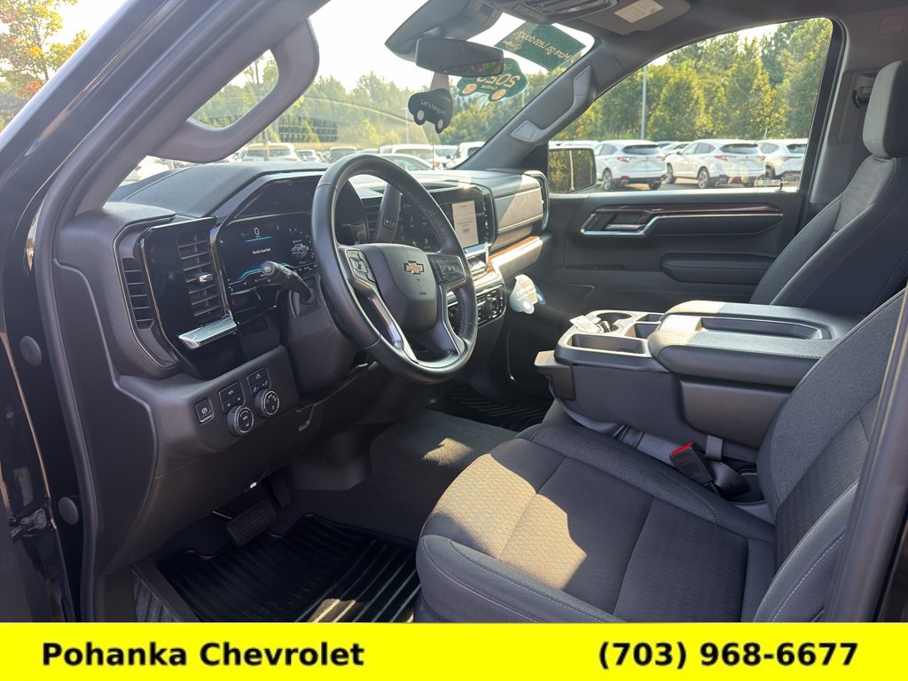 Used 2023 Chevrolet Silverado 1500 LT AWD/4WD image 20