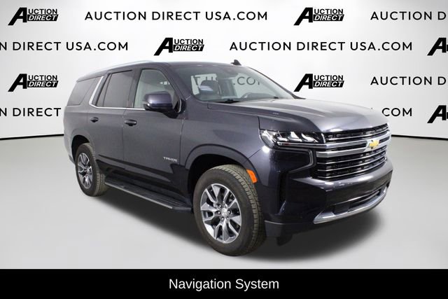 Used 2024 Chevrolet Tahoe LT w/ Luxury Package image 2