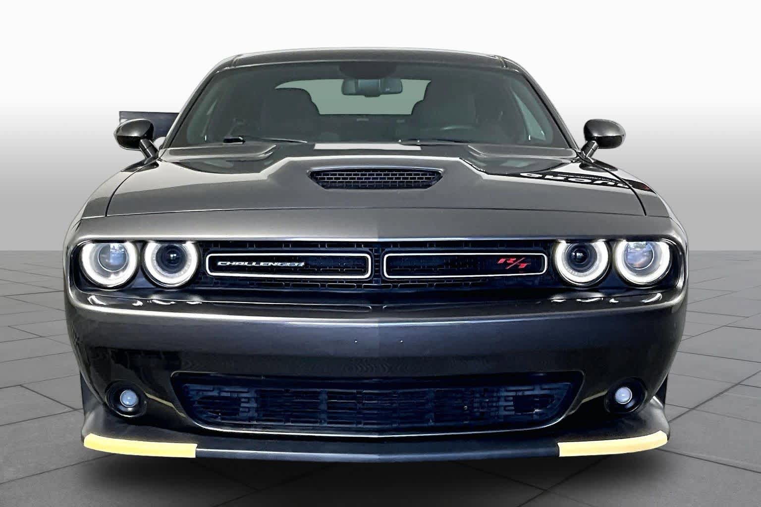 Used 2020 Dodge Challenger R/T RWD image 4