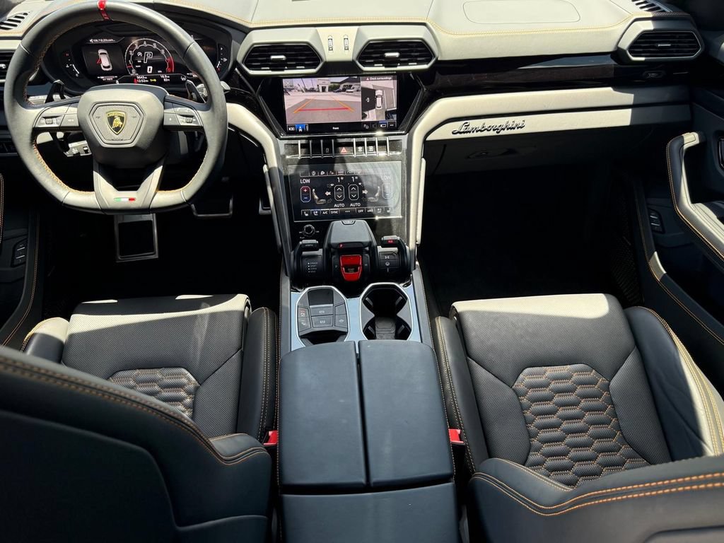 Used 2024 Lamborghini Urus S AWD/4WD image 16