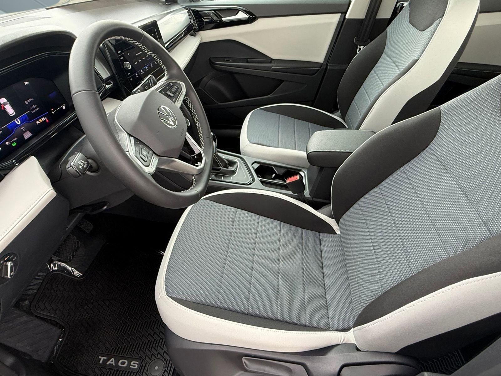 New 2026 Volkswagen Taos S image 5