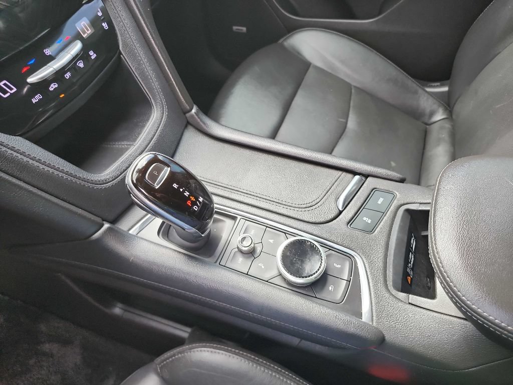 Used 2020 Cadillac XT6 Premium Luxury FWD image 25