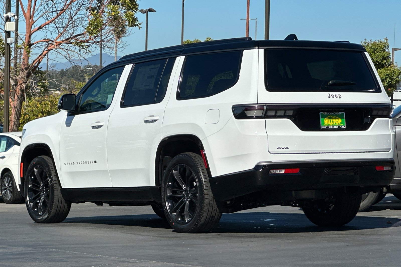 New 2026 Jeep Grand Wagoneer Summit AWD/4WD image 6