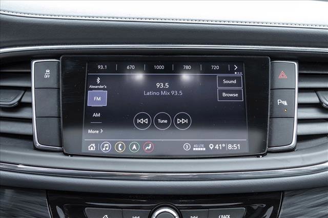 Used 2020 Buick Enclave Essence w/ Sport Touring Edition image 16