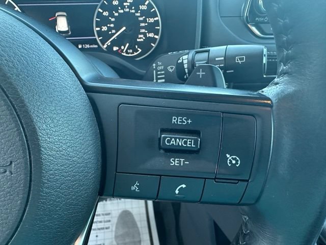 Used 2022 Nissan Rogue S AWD/4WD image 17